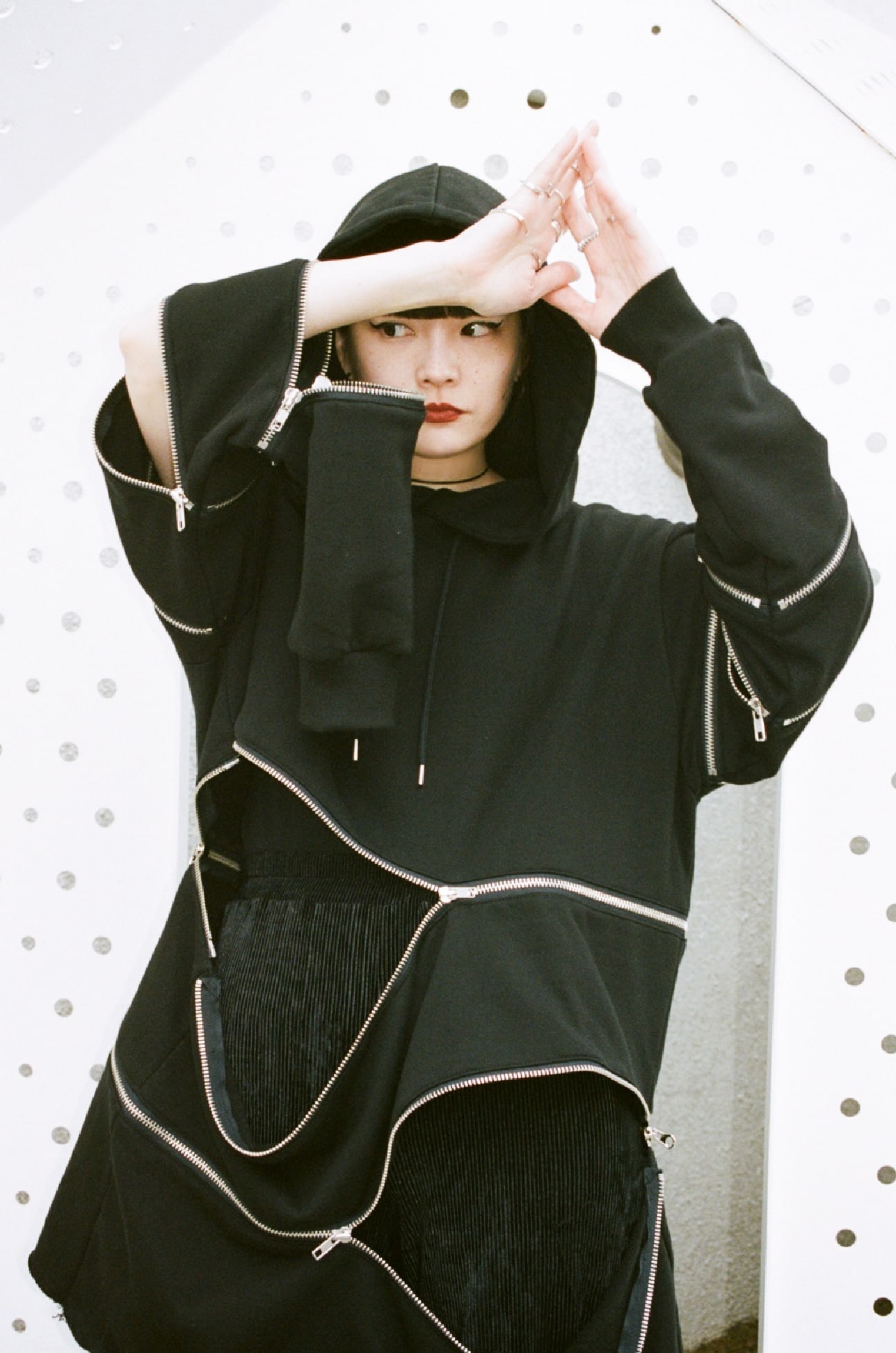 Kozue Akimoto × candy stripper