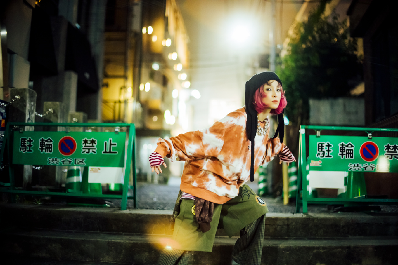 LiSAのコラボレーションコーディネート