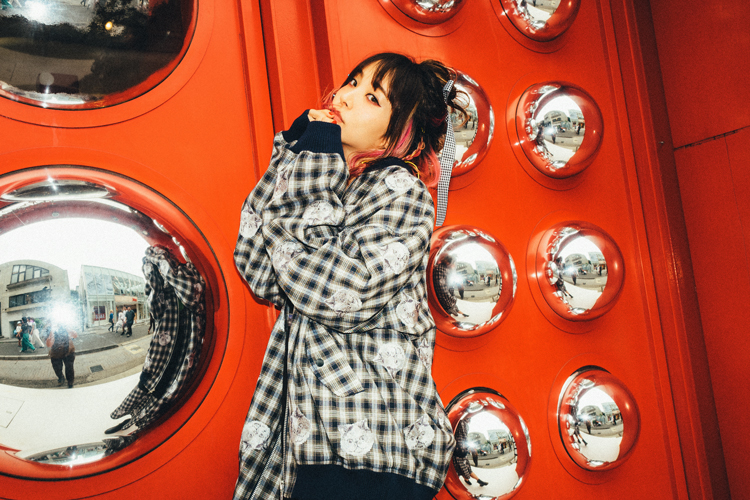 板橋よしえ LiSA