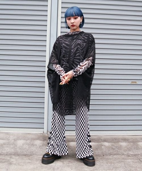 CUT SLEEVE MESH PATCHED TOPS | Candy Stripper（キャンディ