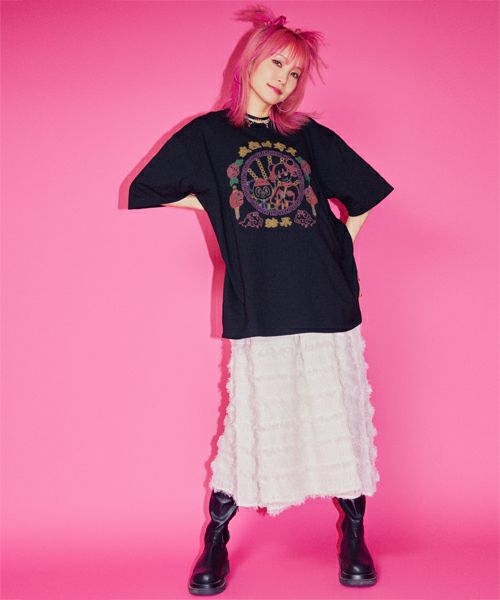 LiSA】LISA＆PEPE NEON SIGN TEE | Candy Stripper（キャンディ