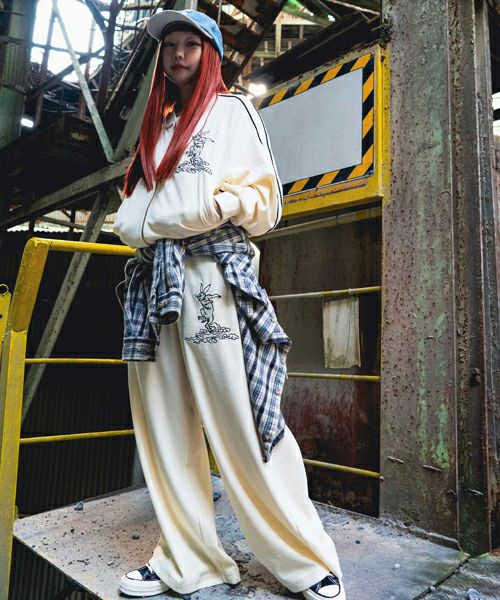 TOKYO CANDY TRACK PANTS | Candy Stripper（キャンディ ストリッパー