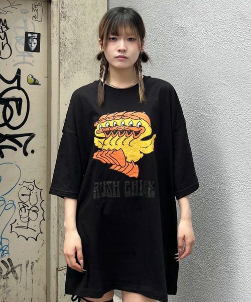 RUSH CHICK BIG BIG TEE | Candy Stripper（キャンディ ストリッパー