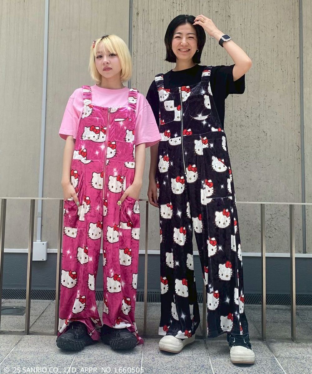 HELLO KITTY】KILA KILA VELOUR SALOPETTE | Candy Stripper