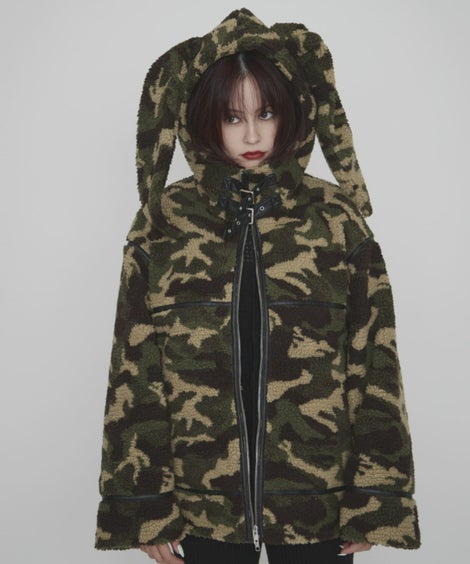 キャンディストリッパー BRAVE DINOSAUR QUILTING コート JACKET-OUTER 