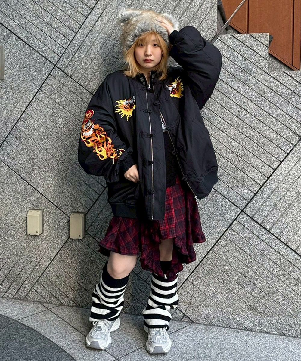 000000008408-19.jpg?size=s&w=