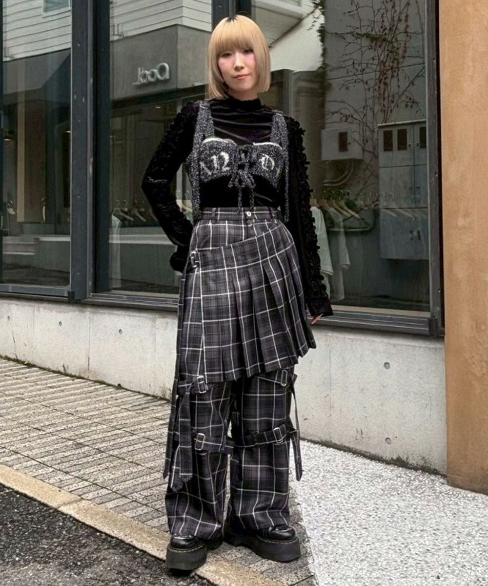 000000008409-13.jpg?size=s&w=