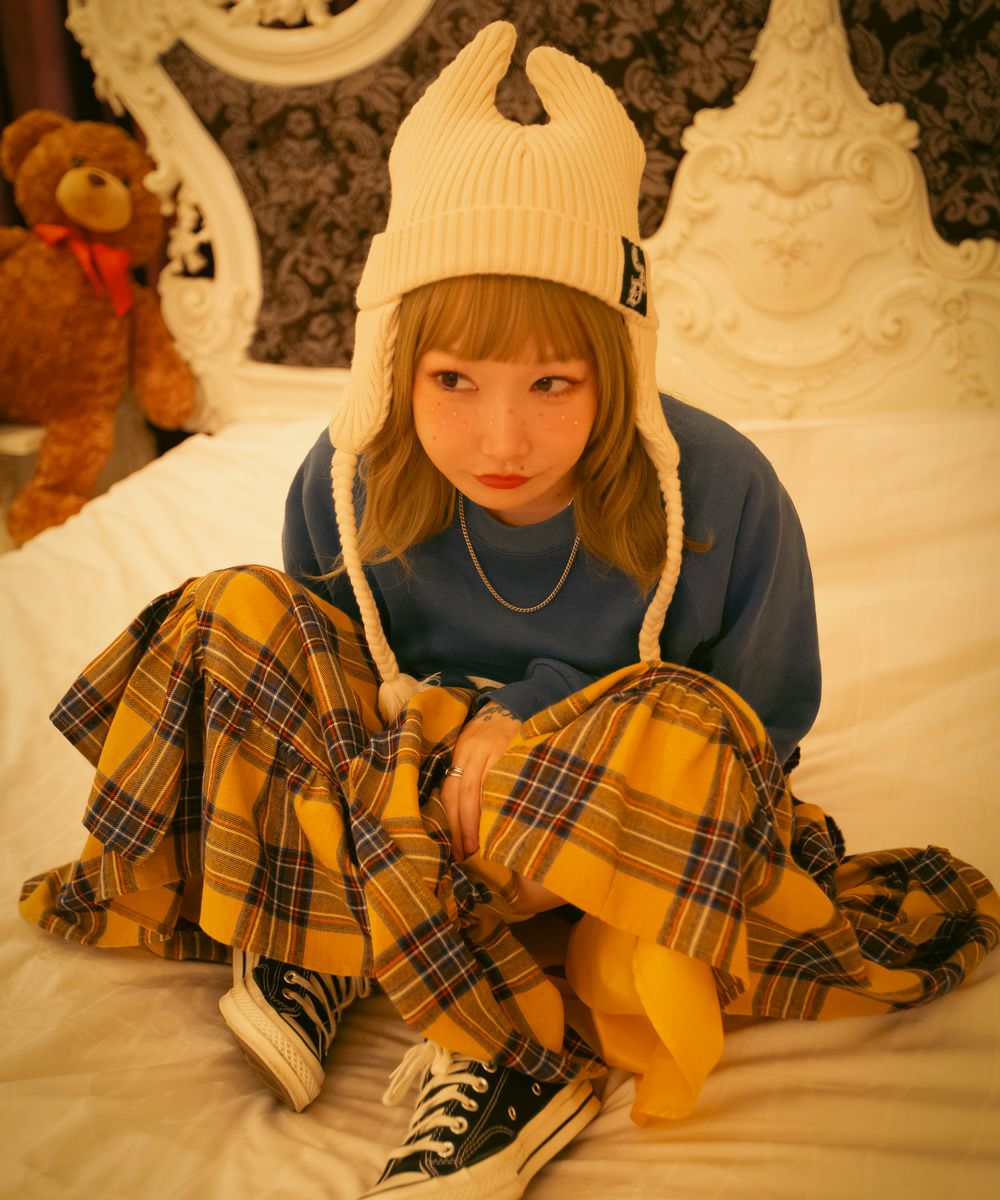 CND DEVIL BEANIE | Candy Stripper（キャンディ ストリッパー