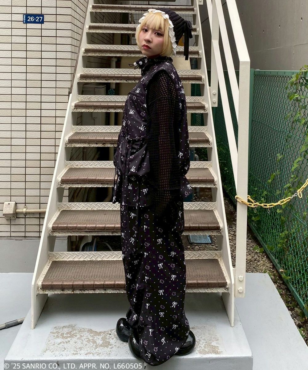 HELLO KITTY】RIBBON＆DOT VEST | Candy Stripper（キャンディ