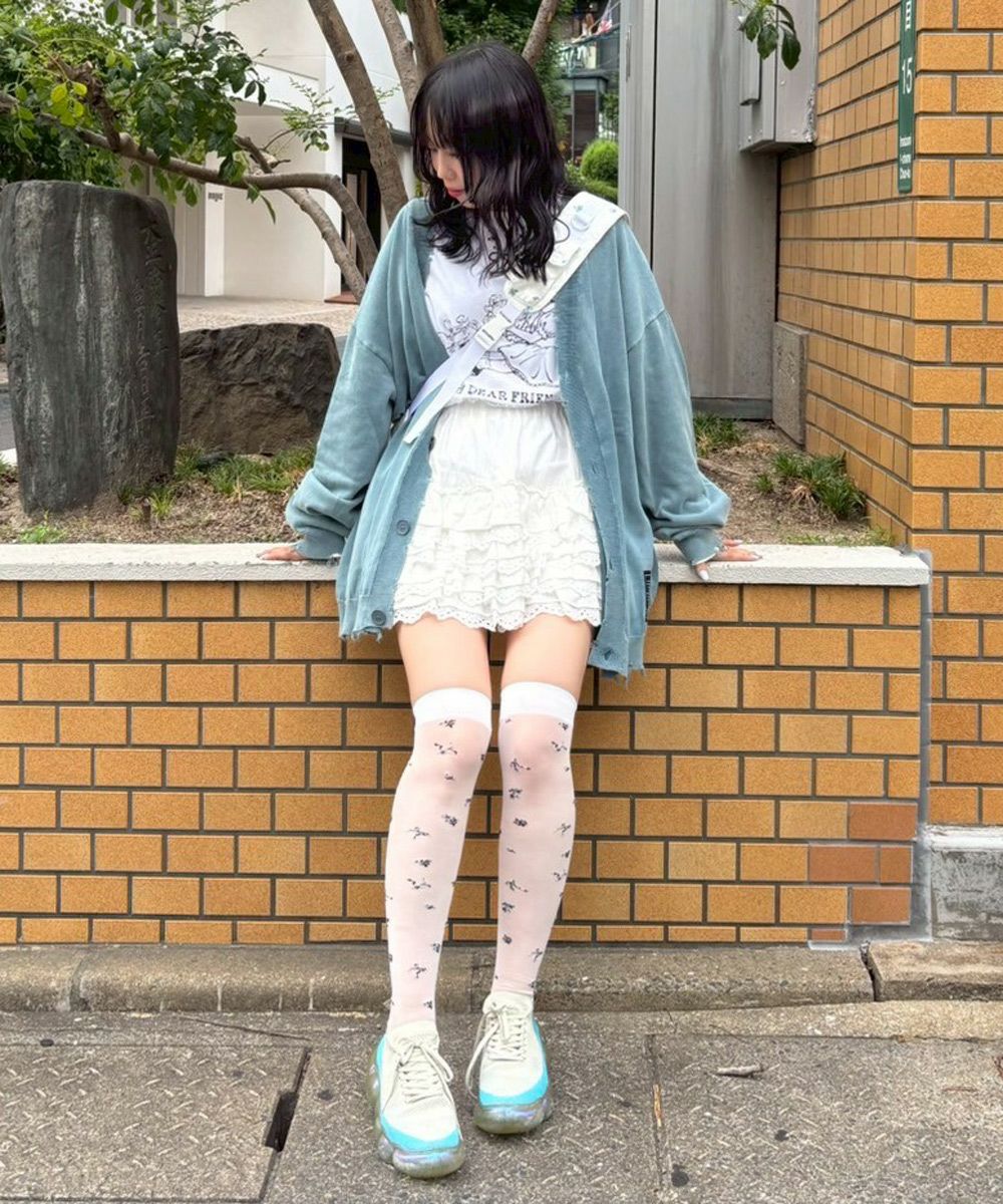 GARDEN SHEER KNEE HIGH SOCKS | Candy Stripper（キャンディ