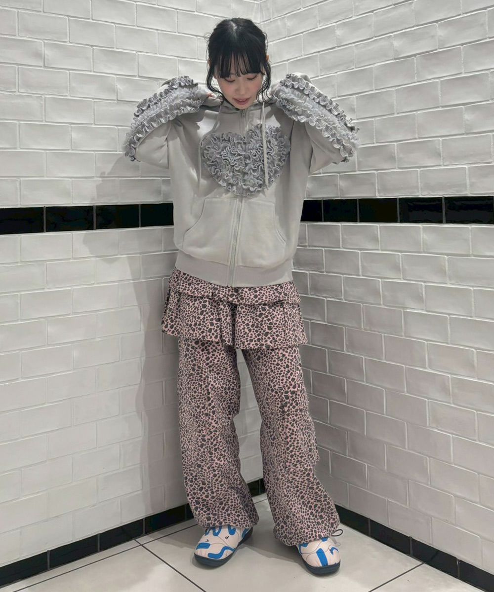 HEART FRILL HOODIE | Candy Stripper（キャンディ ストリッパー