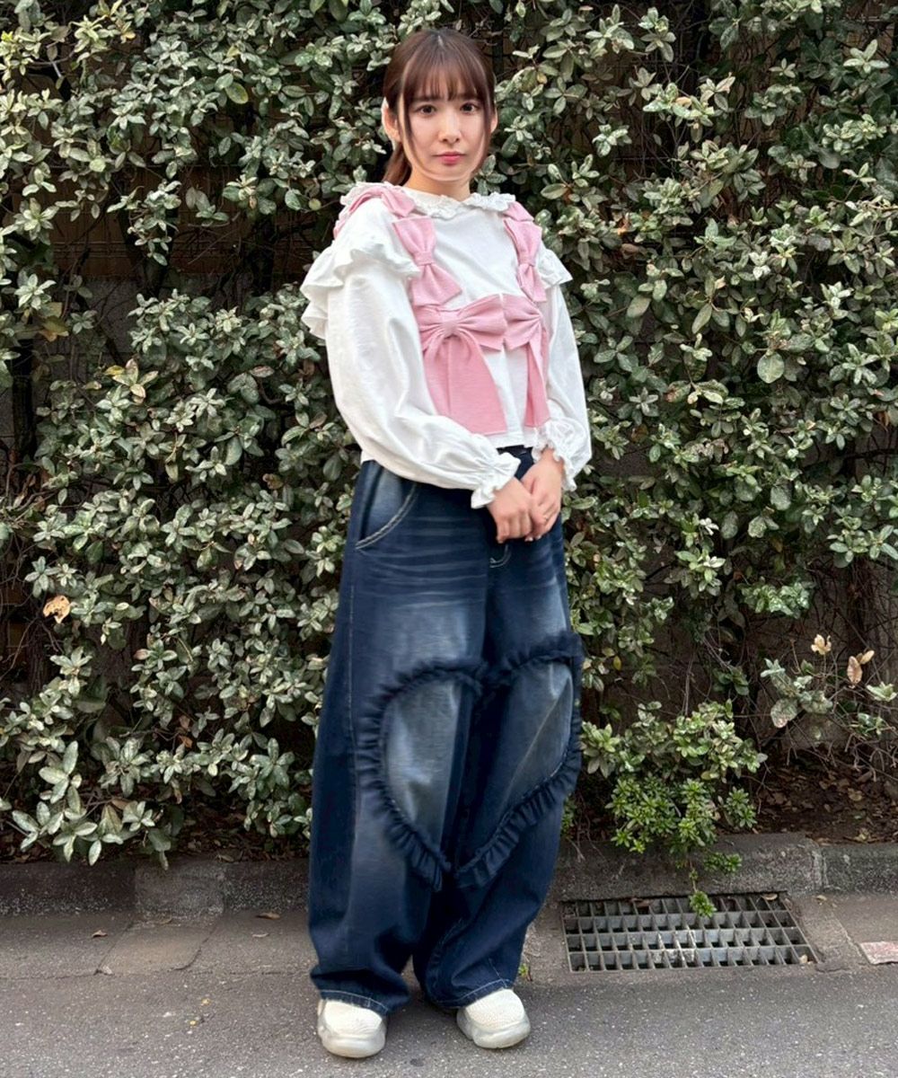 HEART OPEN FRILL DENIM PANTS | Candy Stripper（キャンディ