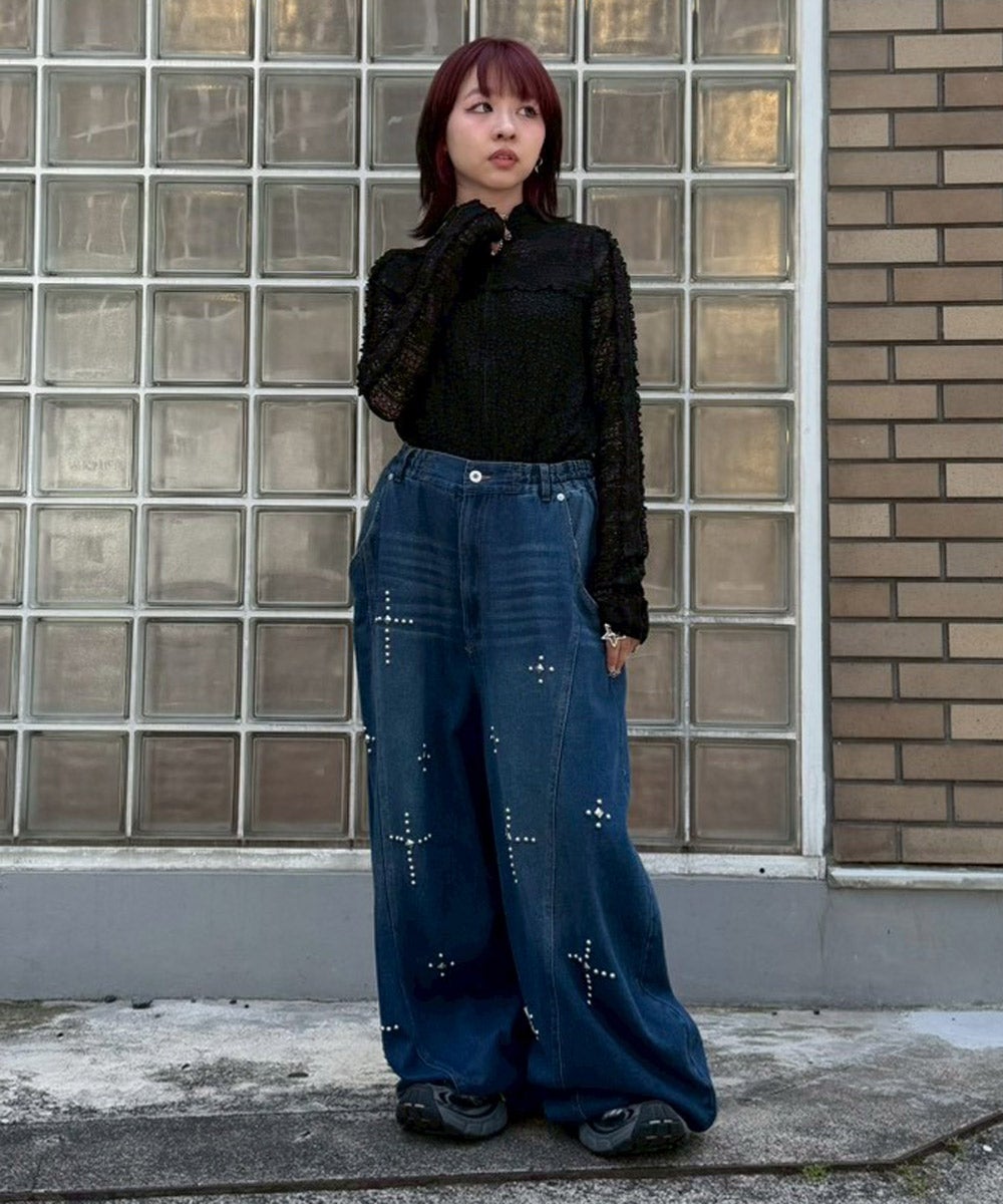STUDS CURVE DENIM PANTS | Candy Stripper（キャンディ ストリッパー 