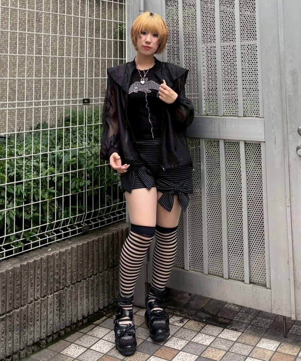 SLEEPY DOLPHIN LACE TEE | Candy Stripper（キャンディ ストリッパー