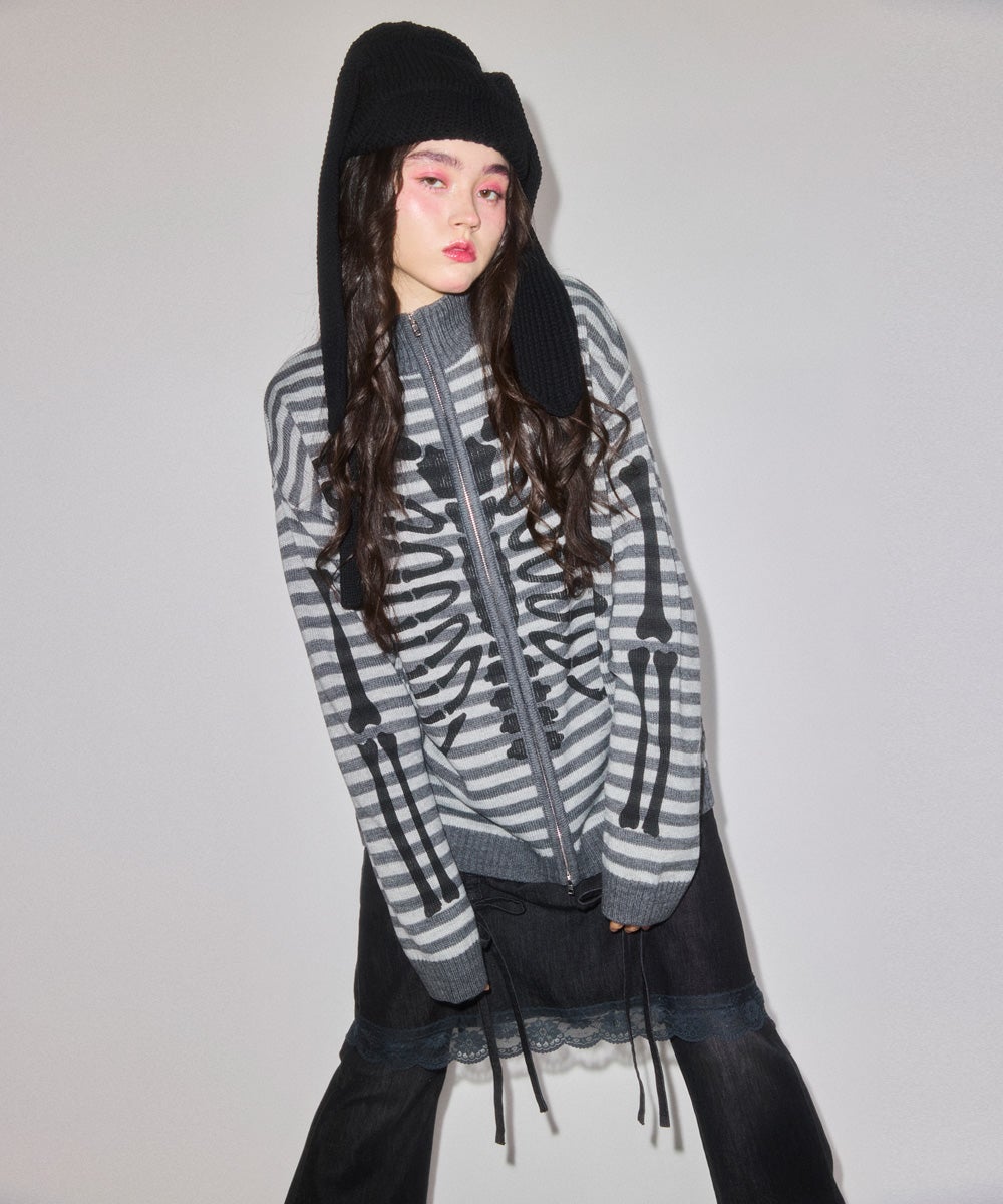 SAFETY PINS BONE KNIT JUMPER | Candy Stripper（キャンディ