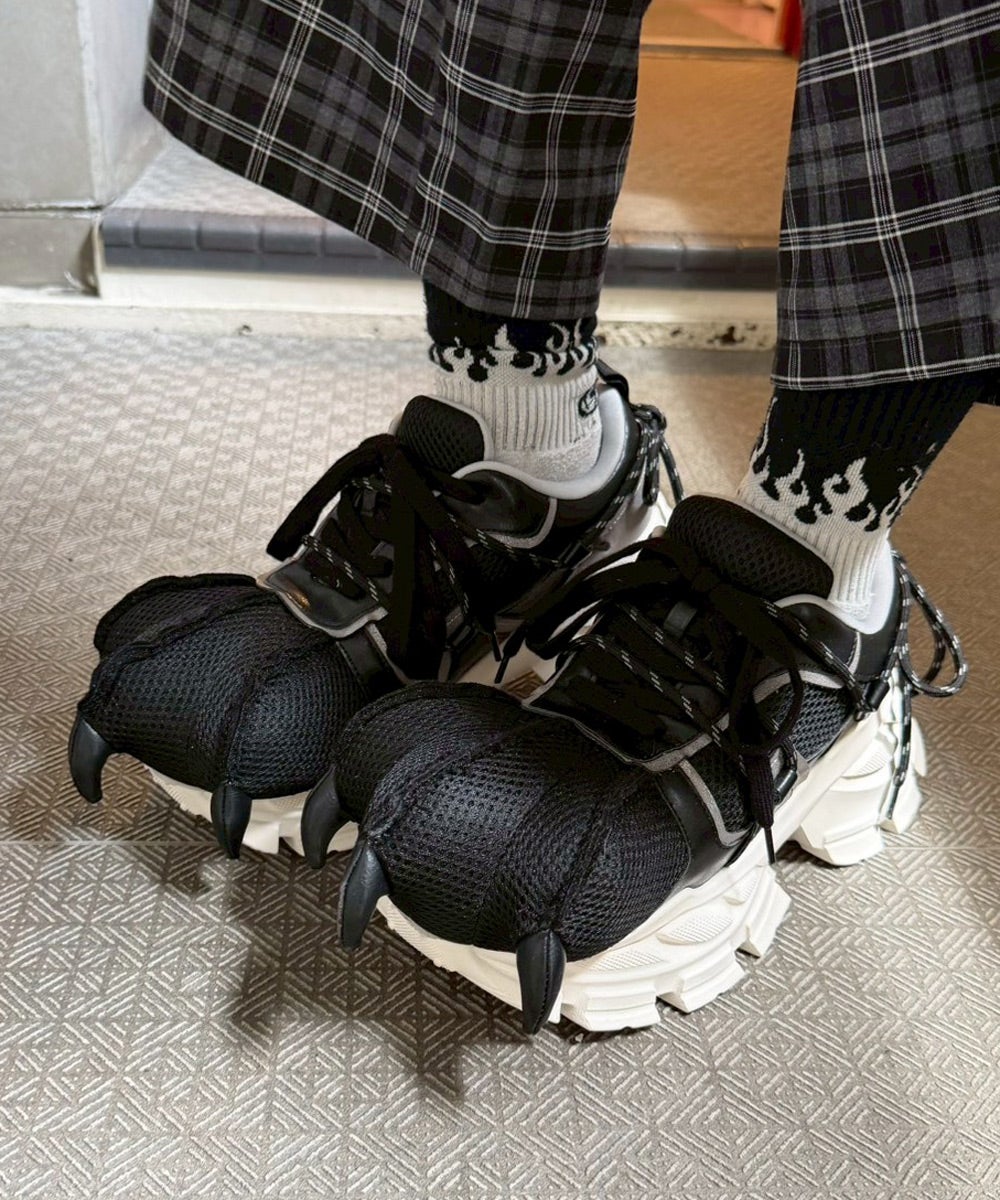 MONSTER CLAW SNEAKERS | Candy Stripper（キャンディ ストリッパー